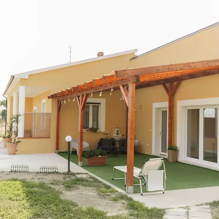 Sotto Al Castello Bed & Breakfast