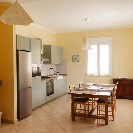 Sotto Al Castello Bed & Breakfast *