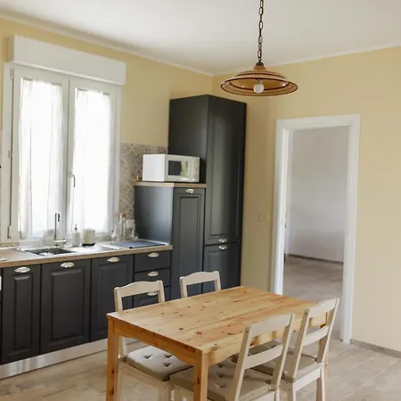 Sotto Al Castello Bed & Breakfast Nocciano