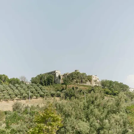 Sotto Al Castello * Nocciano